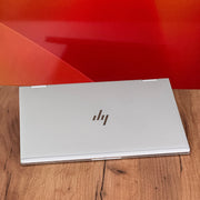 HP ElteBook 1040 G5 / i7-8550U / 16 GB / 256 GB / 14"